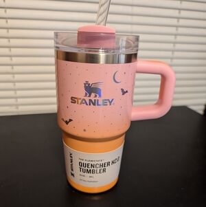 NWT Rare Halloween Stanley 20 Oz